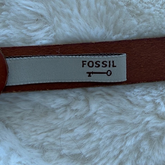 Fossil Women's Brown Leather Brass Tone Studded Belt. Size Small - Picture 4 of 8